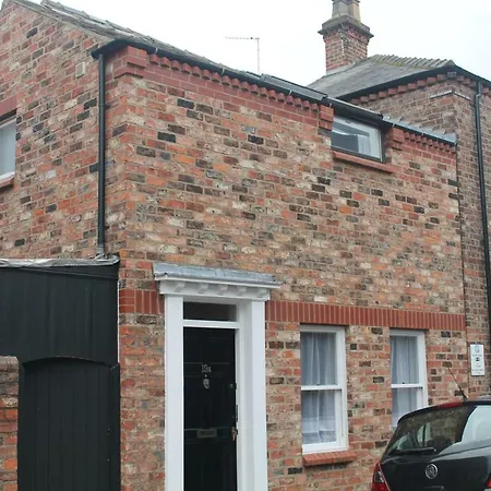 Kyme Street, *