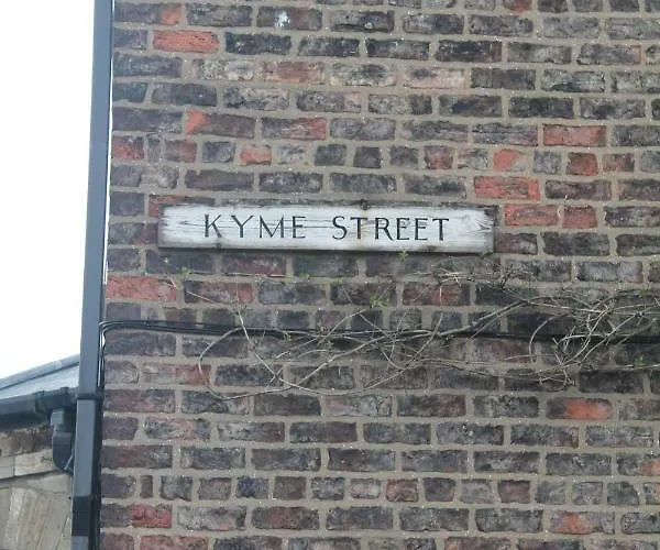 Kyme Street, * York